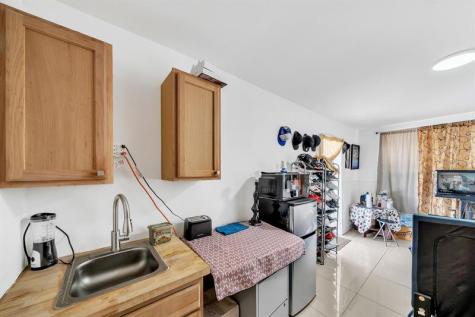 16010 NE 5th Avenue Miami FL 33162