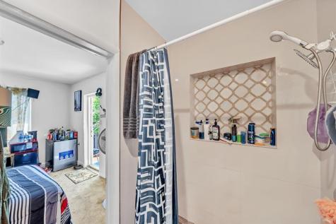 16010 NE 5th Avenue Miami FL 33162