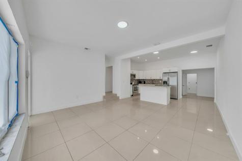 16010 NE 5th Avenue Miami FL 33162