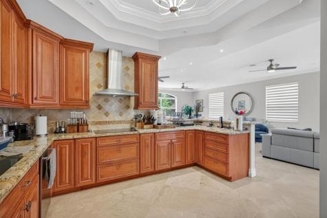 3325 NE 14th Court Fort Lauderdale FL 33304