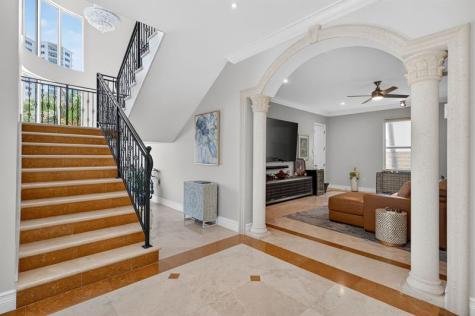 3325 NE 14th Court Fort Lauderdale FL 33304