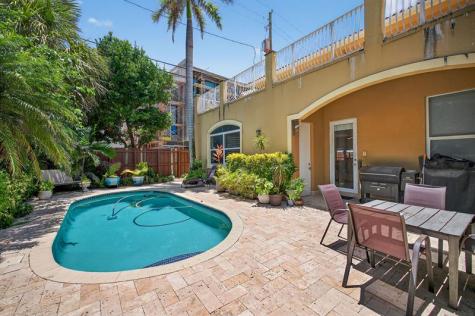 3325 NE 14th Court Fort Lauderdale FL 33304