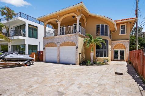 3325 NE 14th Court Fort Lauderdale FL 33304