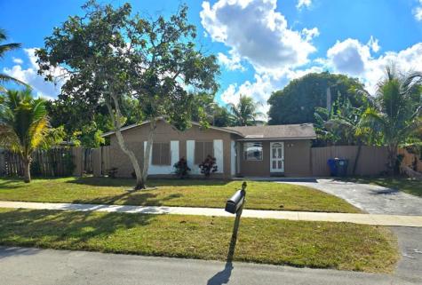 7708 SW 9th Street North Lauderdale FL 33068