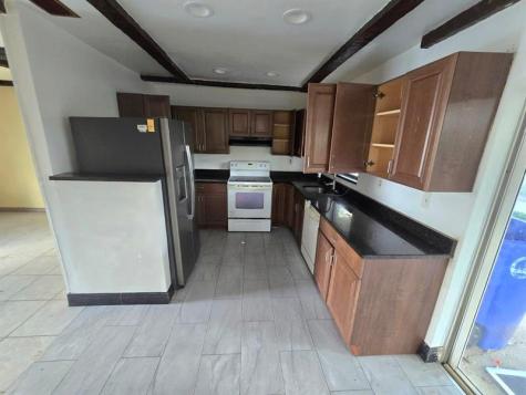 7708 SW 9th Street North Lauderdale FL 33068