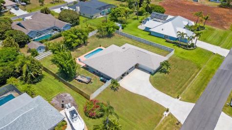 2962 SE Darien Road Port St Lucie FL 34952