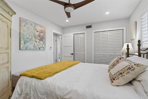 801 SE 9th Avenue Deerfield Beach FL 33441