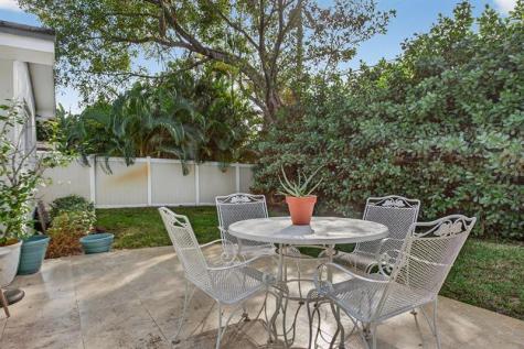 801 SE 9th Avenue Deerfield Beach FL 33441