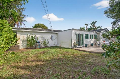 801 SE 9th Avenue Deerfield Beach FL 33441