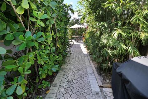 2625 E Gulfstream Lane Fort Lauderdale FL 33312