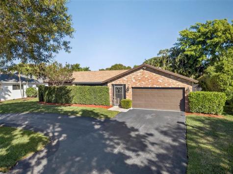 10975 NW 20th Drive Coral Springs FL 33071