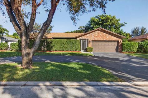 10975 NW 20th Drive Coral Springs FL 33071