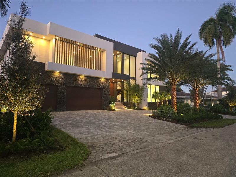 2817 NE 25th Street Fort Lauderdale FL 33305