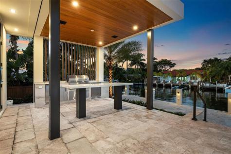 2817 NE 25th Street Fort Lauderdale FL 33305