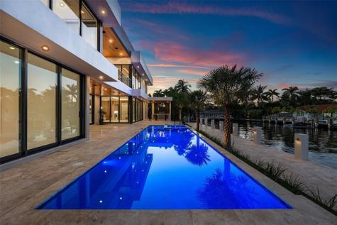 2817 NE 25th Street Fort Lauderdale FL 33305