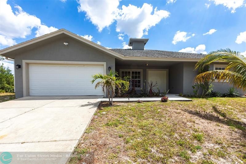 906 E 10th Street Lehigh Acres FL 33972