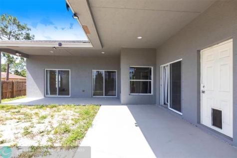 906 E 10th Street Lehigh Acres FL 33972