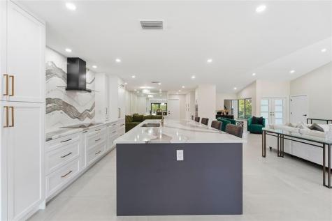 10486 Boca Woods Lane Boca Raton FL 33428