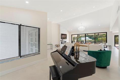 10486 Boca Woods Lane Boca Raton FL 33428