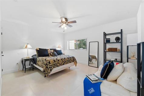 10486 Boca Woods Lane Boca Raton FL 33428