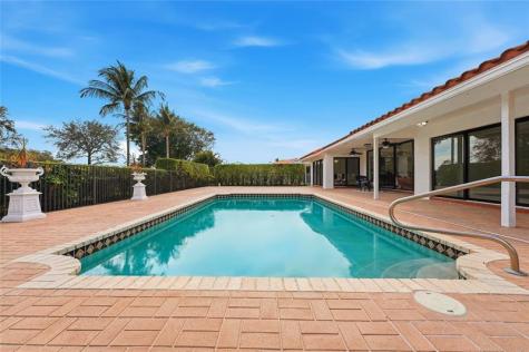 10486 Boca Woods Lane Boca Raton FL 33428