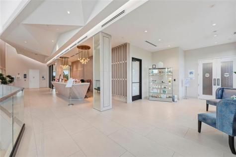 10486 Boca Woods Lane Boca Raton FL 33428
