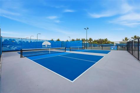 10486 Boca Woods Lane Boca Raton FL 33428