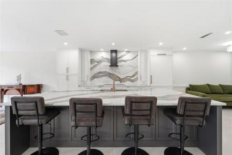 10486 Boca Woods Lane Boca Raton FL 33428