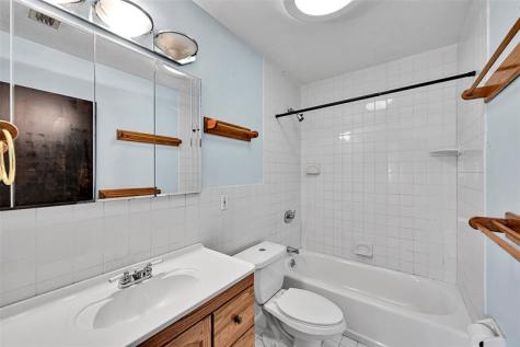 6881 SW 2nd Street Pembroke Pines FL 33023