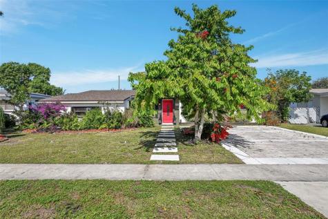 6881 SW 2nd Street Pembroke Pines FL 33023