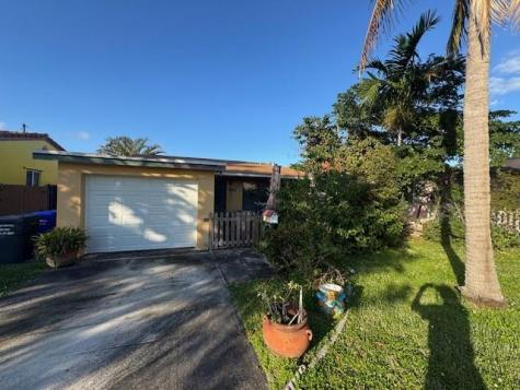 1507 Hayes Street Hollywood FL 33020