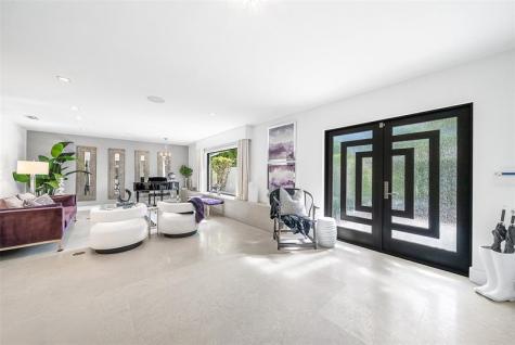 2855 NE 35th Street Fort Lauderdale FL 33306