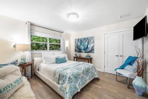 2855 NE 35th Street Fort Lauderdale FL 33306