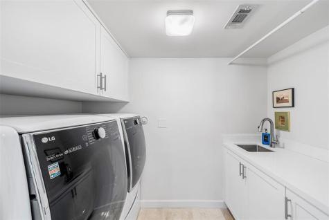 2855 NE 35th Street Fort Lauderdale FL 33306