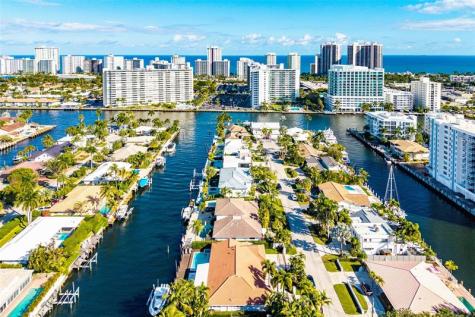 2855 NE 35th Street Fort Lauderdale FL 33306