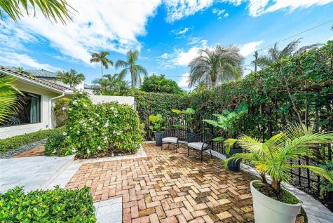 2855 NE 35th Street Fort Lauderdale FL 33306