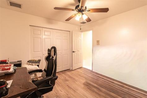 5062 Kensington Circle Coral Springs FL 33076
