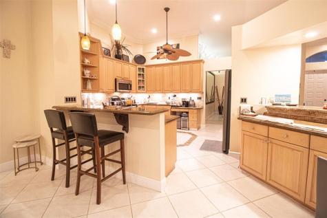 5062 Kensington Circle Coral Springs FL 33076