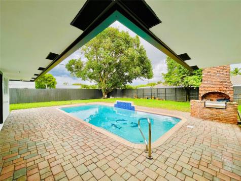 1478 NE 56th Street Fort Lauderdale FL 33334