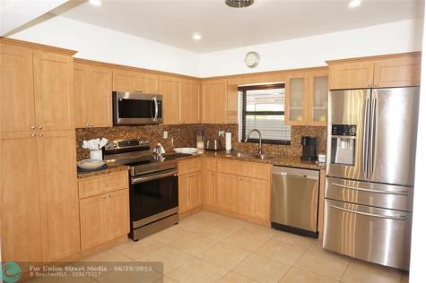 9220 SW 56th Street Miami FL 33165