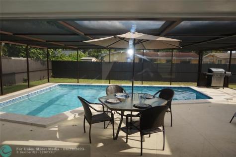 9220 SW 56th Street Miami FL 33165