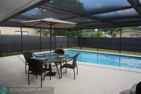 9220 SW 56th Street Miami FL 33165