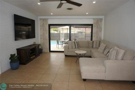 9220 SW 56th Street Miami FL 33165