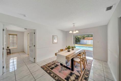 1251 SW 67th Avenue Plantation FL 33317