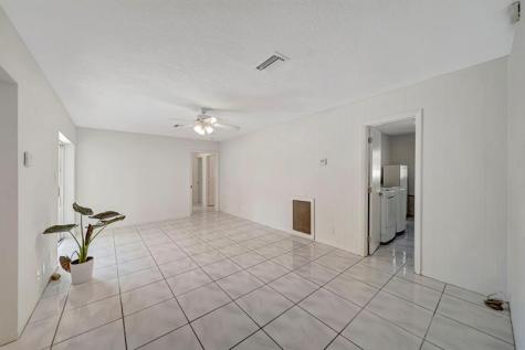 1251 SW 67th Avenue Plantation FL 33317