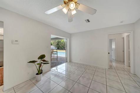 1251 SW 67th Avenue Plantation FL 33317