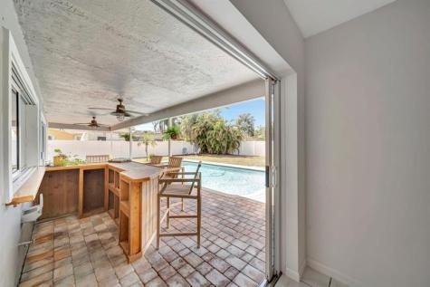 1251 SW 67th Avenue Plantation FL 33317