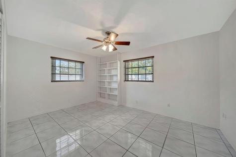 1251 SW 67th Avenue Plantation FL 33317