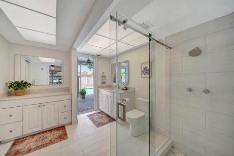 1251 SW 67th Avenue Plantation FL 33317