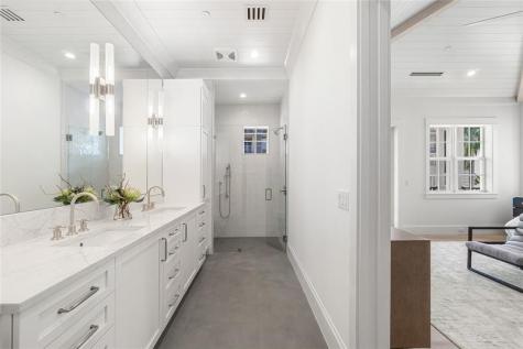 130 SE 1st Avenue Delray Beach FL 33444
